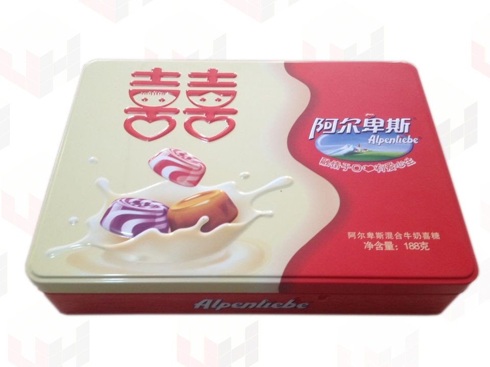 糖果铁盒